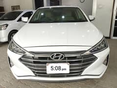 Hyundai Elantra Gls variant For sell