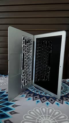 MacBook Air 2017 256SSD