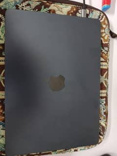 Macbook Air M2 13.6