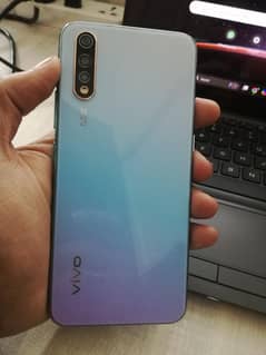 Vivo s1  8/256 . . . .