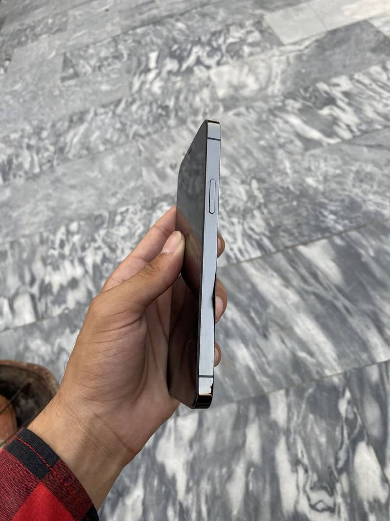 Exchange With Up model iPhone 12Pro non Pta Sim Glitch 3