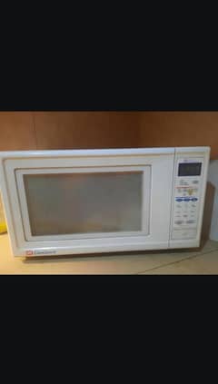 microwave in perfect working condition