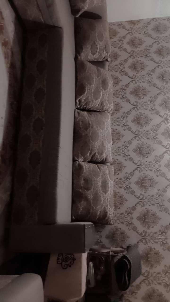 L shape sofa with comfy and a sofa cumbed 1