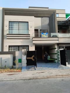 5 Marla Modern Design House Is For Sale In Jinnah Block Bahria Town