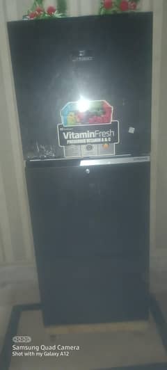 DAWLANCE FRIDGE FULL SIZE