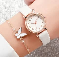 WOMENS ROUND QUARTZ WATCH WITH JEWELLERY SET
