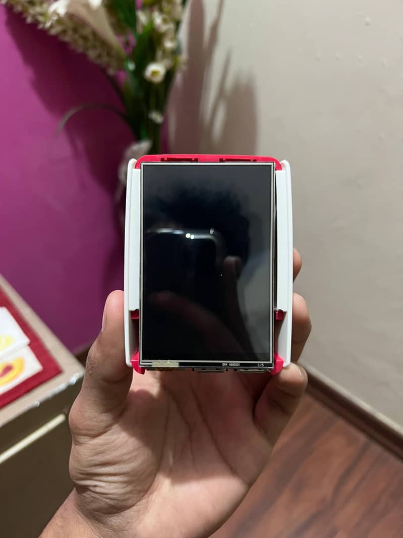 Raspberry Pi 3B+ Bundle: 32GB, 3" Touch LCD, Casing, OS Ready 9