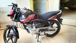 Honda CB 125 available for sale 0/3/1/8/7/2/9/8/4//7/9