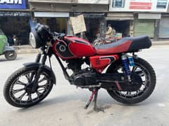 Honda 125 Modified Cafe Racer