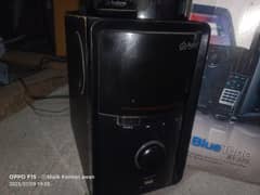 now im selling my wooferspeaker aduionic