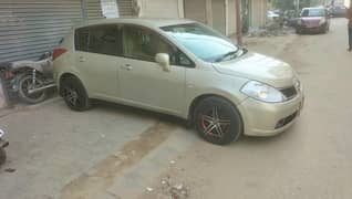 Nissan tiida hatch back 15G petrol