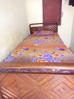 Wooden Single Bed with Matress