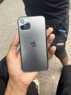 I phone 11 pro pta approved 256 gb