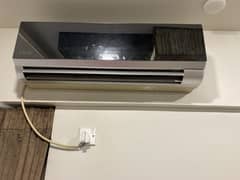 Krnwood crystal 1.5ton split ac