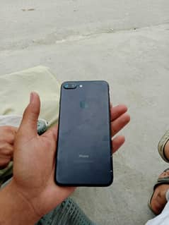 iphone 7plus/ pta approved