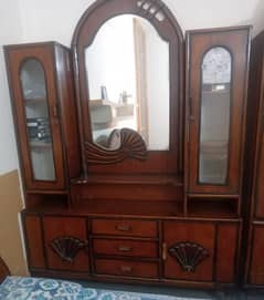 Dressing Table for sale only serious person can contact