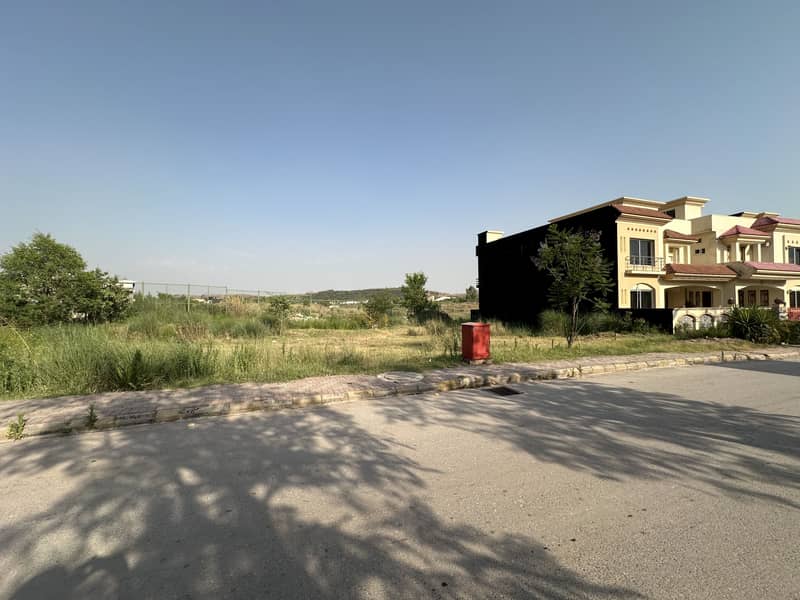 Beautiful Location Sector C Plot Available For Sale, Ideal Heighted Location Reasonable Demand 4