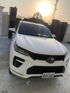 Toyota Fortuner GR-S 2024