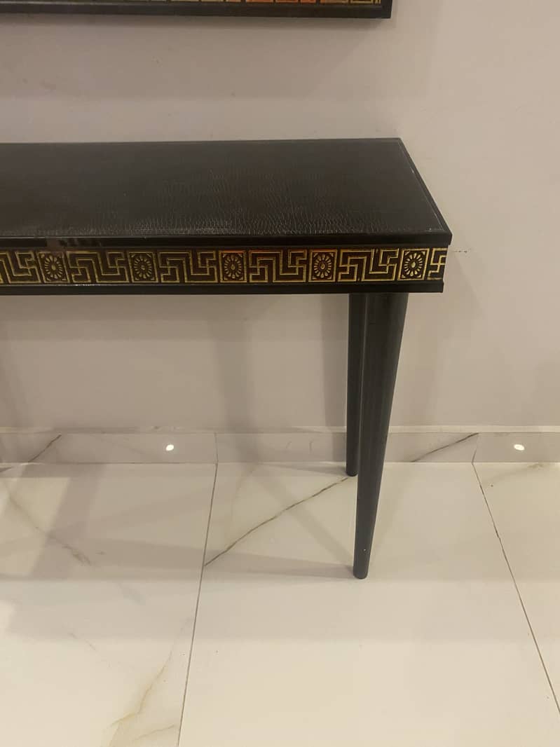 Console table with mirror 2