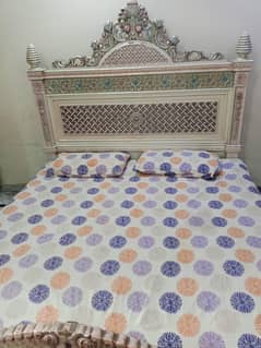 King Size Bed, Dressing Table, Side Tables, small Table, Big Table