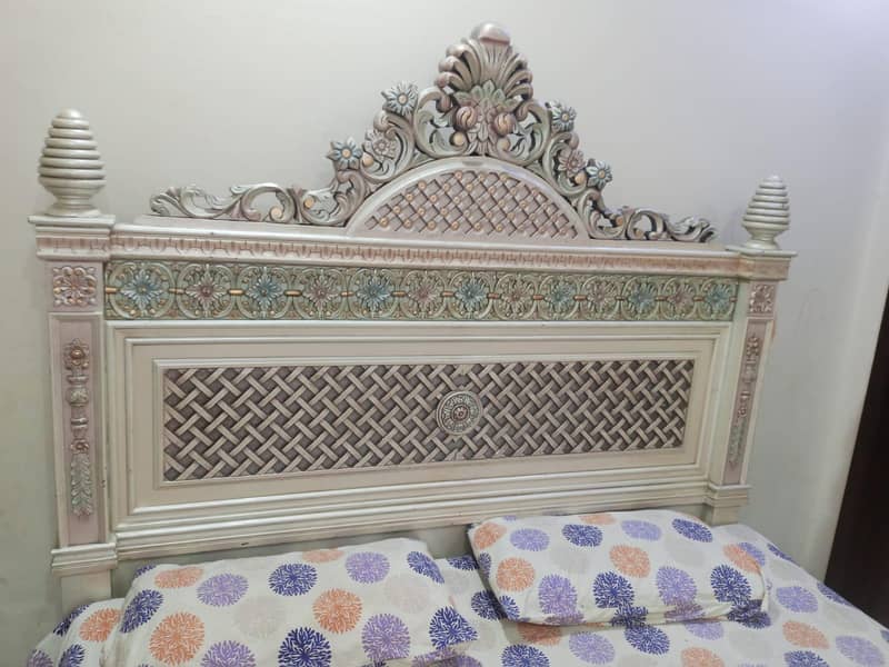 King Size Bed, Dressing Table, Side Tables, small Table, Big Table 1
