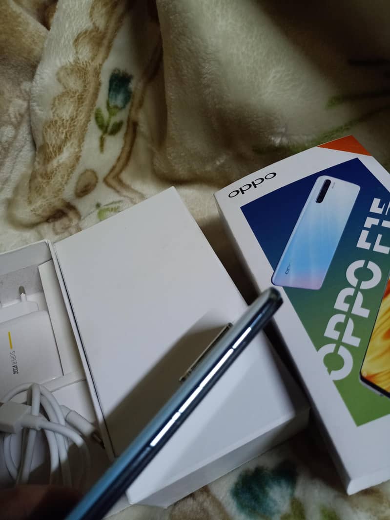 OPPO F15 8GB RAM 256 GB MEMORY ALL ACCESS WITH BOX 10 10 4