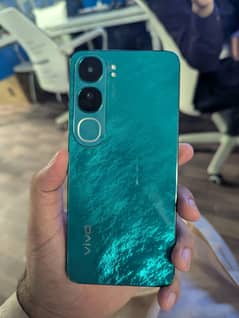 vivo y200 8gb 128gb 8month warntty
