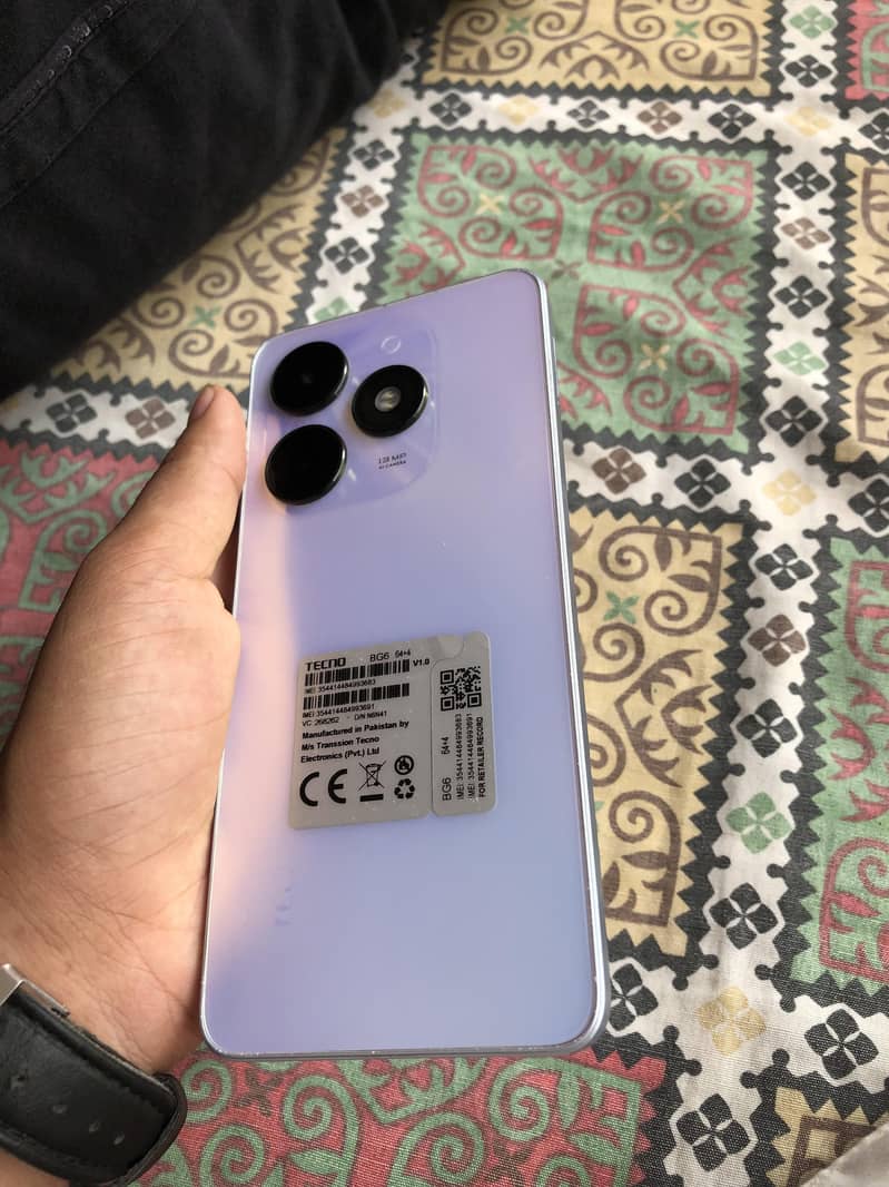 Techno spark go 2024 with box new condition 0