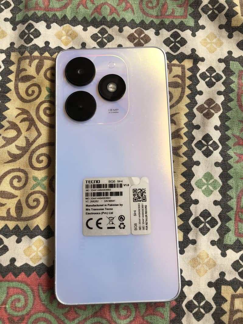 Techno spark go 2024 with box new condition 3