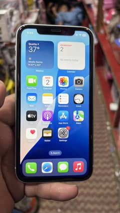 iPhone XR waterproof