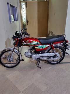 Honda 70 2022 neat condition 0346/81/82/869/