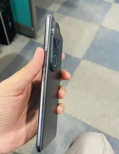 vivo v50 12 gb ram 256 gb  0nly 3 month use