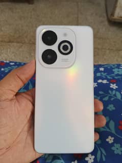 infnix smart 8 pro  4+4 gb ram 128 gb storage