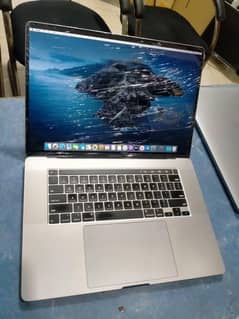 Mazy Krooo Apple MacBook Pro 2019 16"  Intel core i9  32GB Ram DDR4