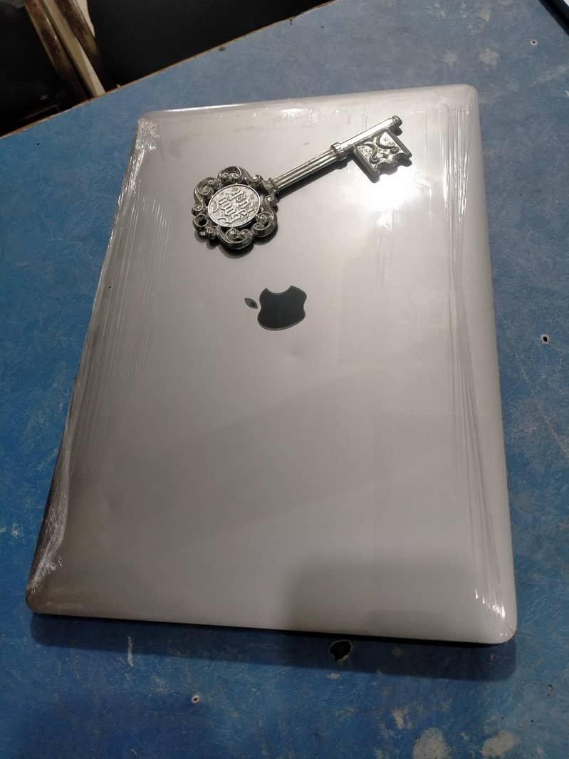 Mazy Krooo Apple MacBook Pro 2019 16"  Intel core i9  32GB Ram DDR4 1
