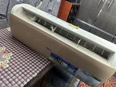 1 Ton Haier Ac 2 Years Used good condition