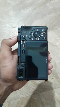 Sony A6400 For Sale Cheap Price Low Rate Camera best condition