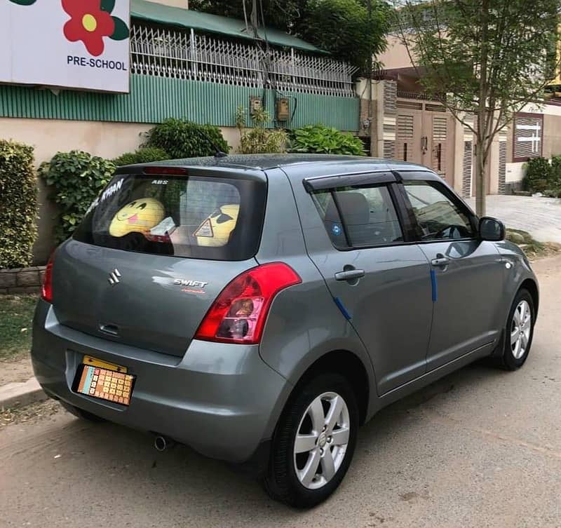 Suzuki Swift Model 2014 Automatic. [Navigation] 4