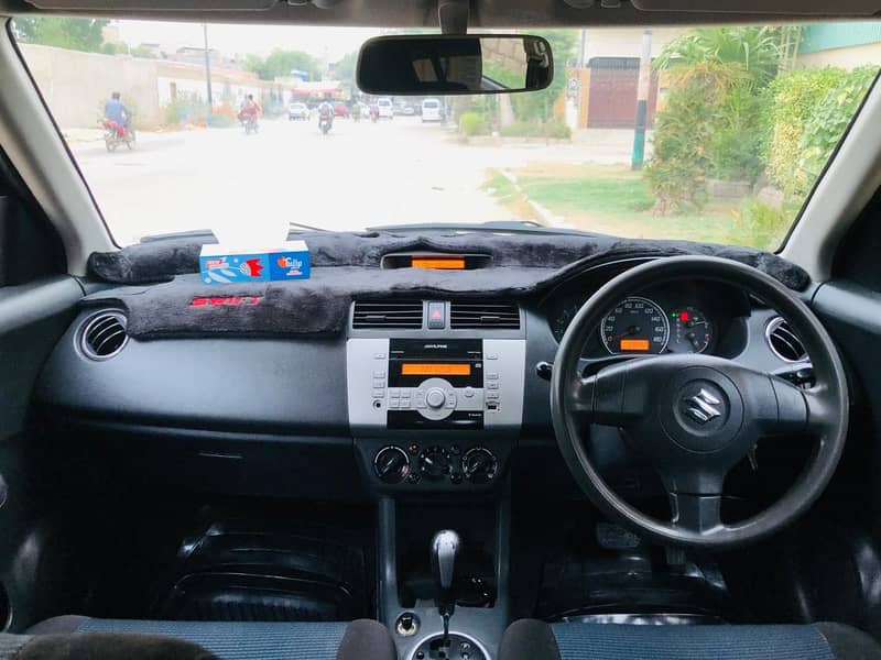 Suzuki Swift Model 2014 Automatic. [Navigation] 10