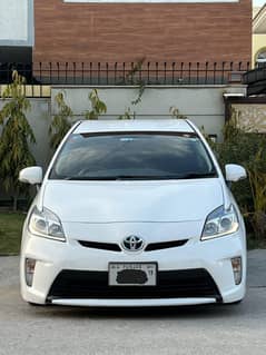 Toyota Prius S package