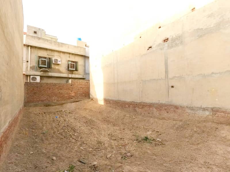 Plot # 211_LDA Approved: 5 Marla Plot at Jade Block with LESCO and Sui GAS Facility in Block. 3
