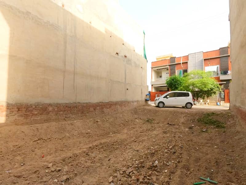 Plot # 211_LDA Approved: 5 Marla Plot at Jade Block with LESCO and Sui GAS Facility in Block. 6