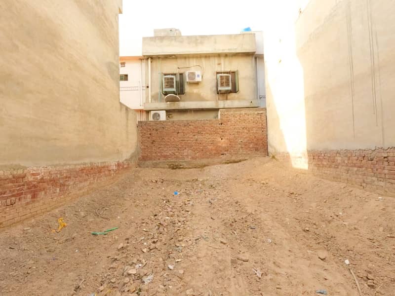 Plot # 211_LDA Approved: 5 Marla Plot at Jade Block with LESCO and Sui GAS Facility in Block. 8