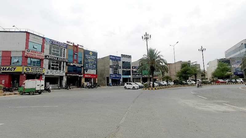Plot # 211_LDA Approved: 5 Marla Plot at Jade Block with LESCO and Sui GAS Facility in Block. 21