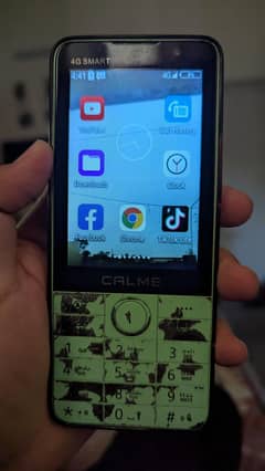 Calme 4g Smart touch phone  2/16 hotspot