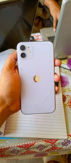 Iphone 11 10/10 condition
