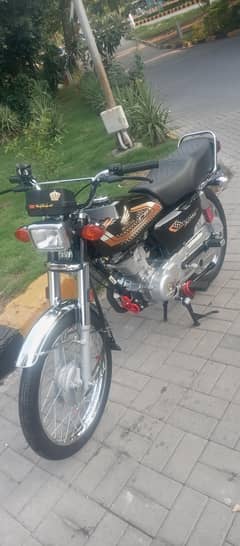 Honda 125 . model 2025