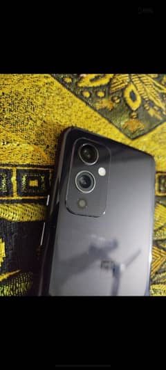 one plus 9 5g 8/128