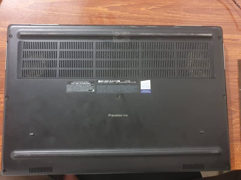 Dell precision 7530  I7 8th generation H processor  (6 core 12 thread 1
