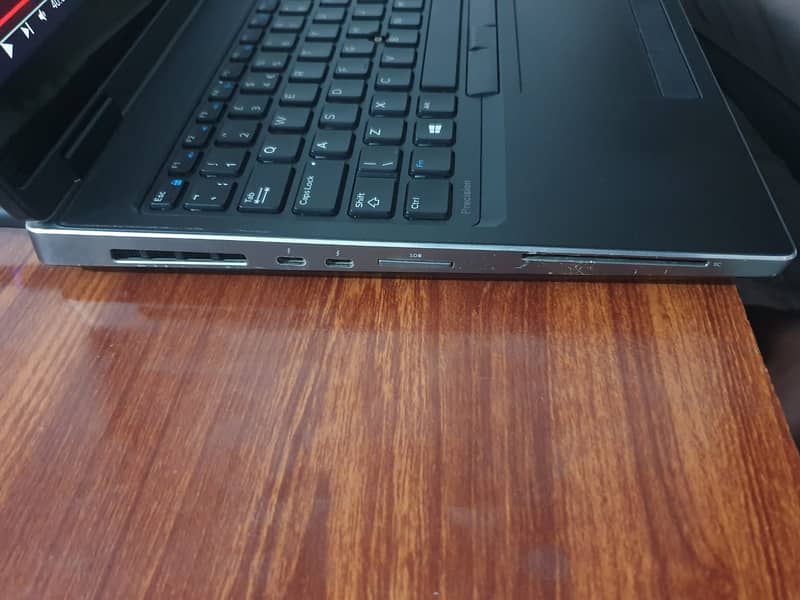 Dell precision 7530  I7 8th generation H processor  (6 core 12 thread 4